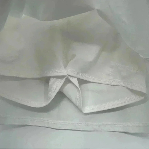 DSG STRIDE PURE WHITE SKORT WOMENS SIZE MEDIUM PICKLEBALL GOLF TENNIS ATHLETIC - Picture 10 of 13